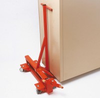 Furniture lifting skid with jack 02