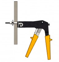 Dupli-pliers for setting expanding wall plugs 03