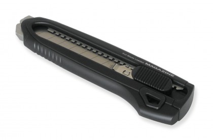 Tajima® cutter with non-slip handle
