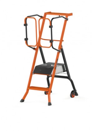 SECURED STEPLADDER GARDIA WITH SPRING-LOADED GUARDRAILS - 50cm