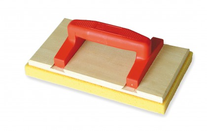 Wooden float with foam sole for facade builder