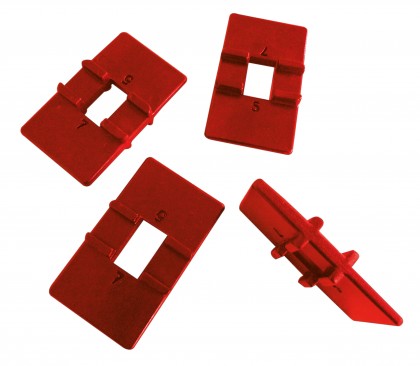 Reversible spacers for terrace blade installer - 4/6mm