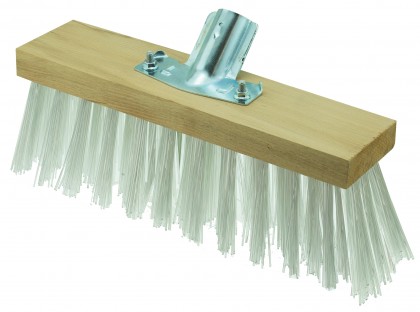 White crynovil broom